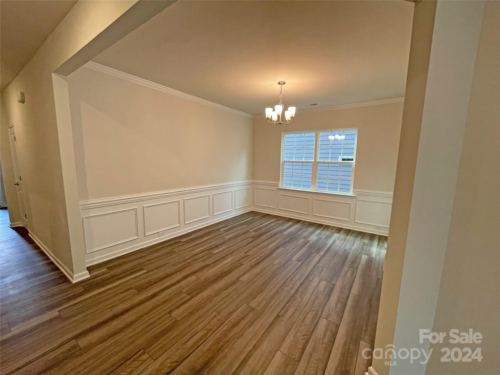 Elizabeth - Residential