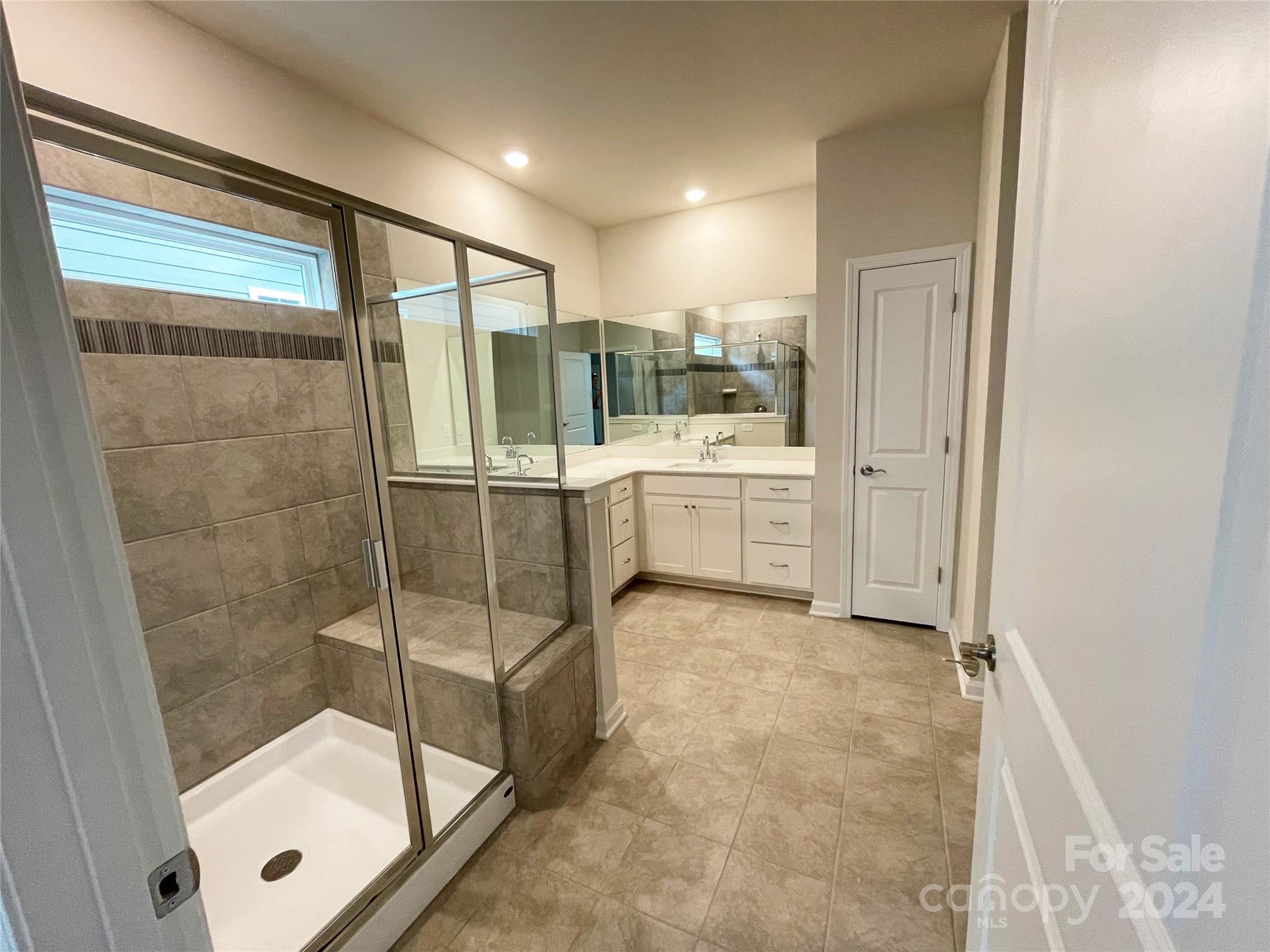 Elizabeth - Residential