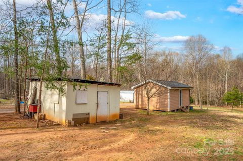 listing image 44