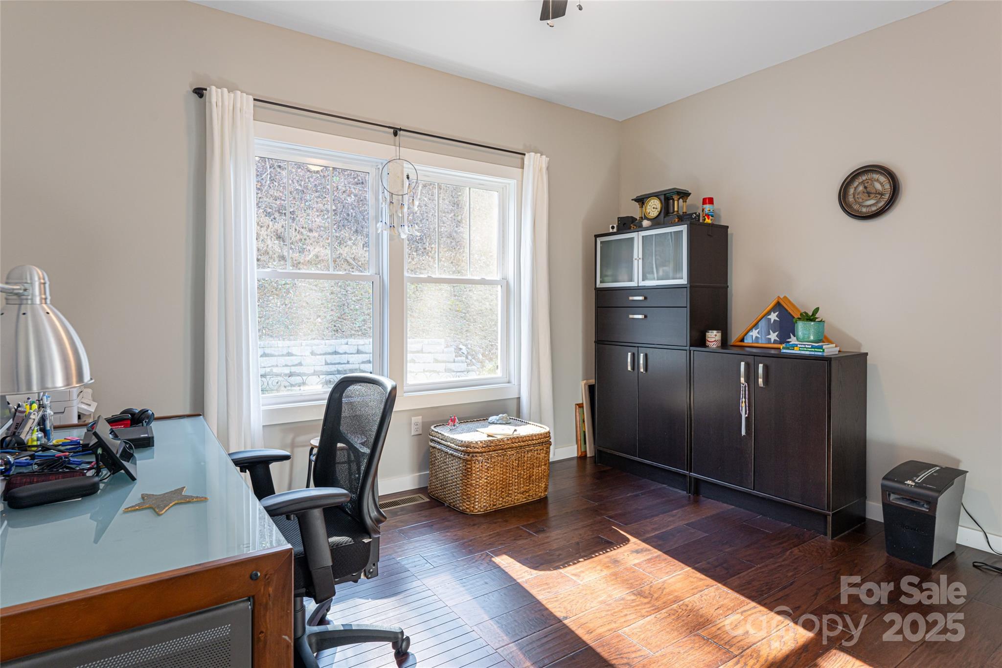 Hutch Mountain Estates - Residential