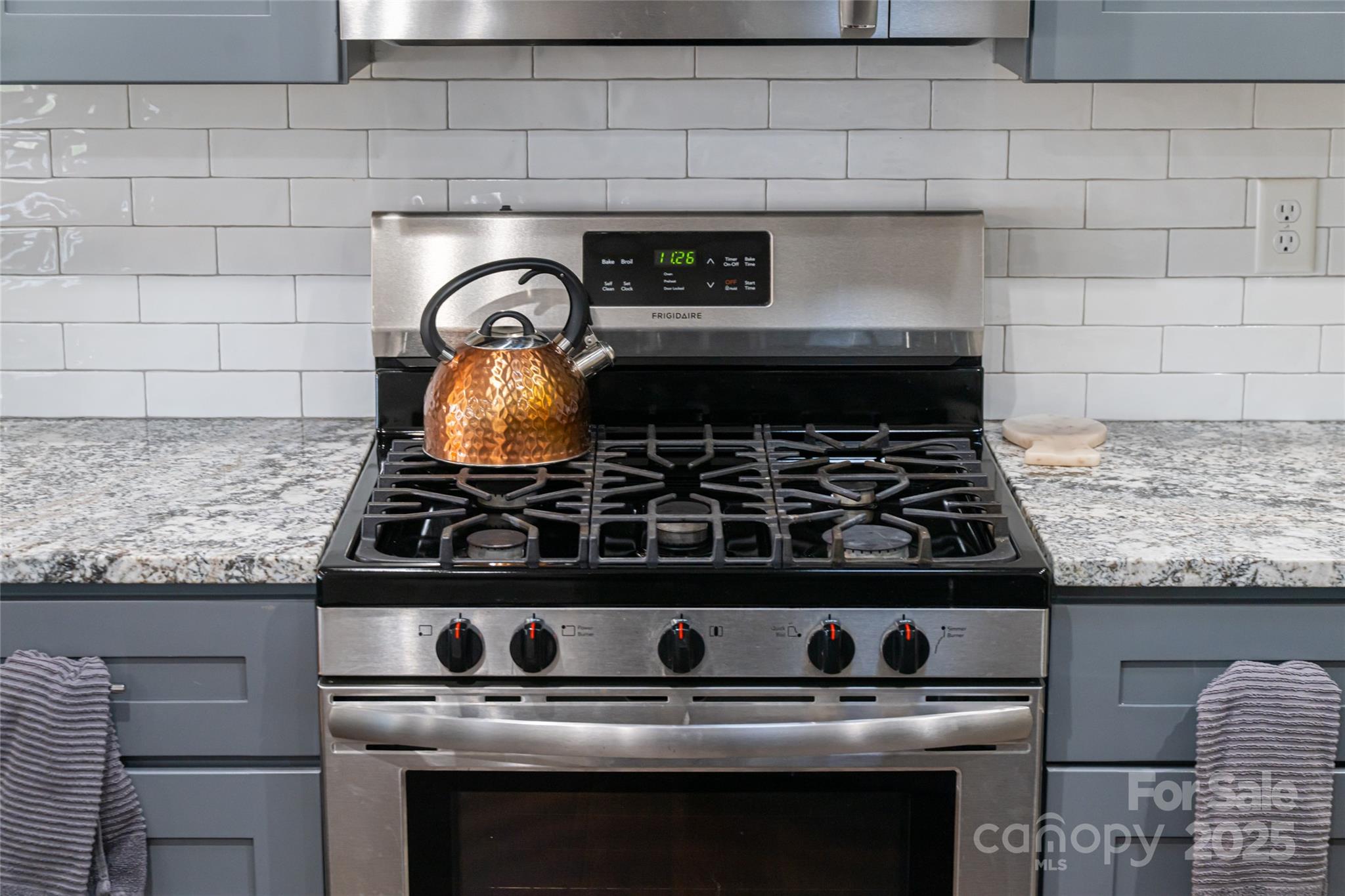 Hutch Mountain Estates - Residential