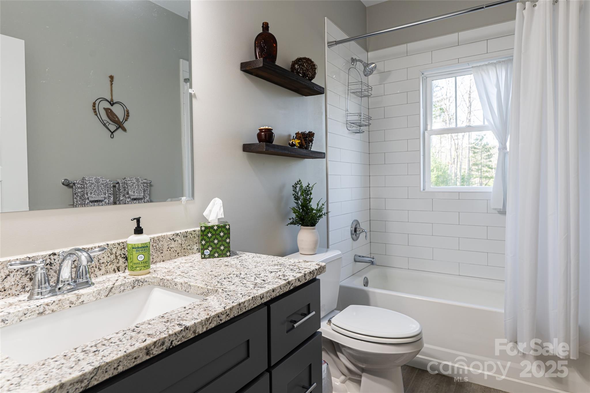 Hutch Mountain Estates - Residential