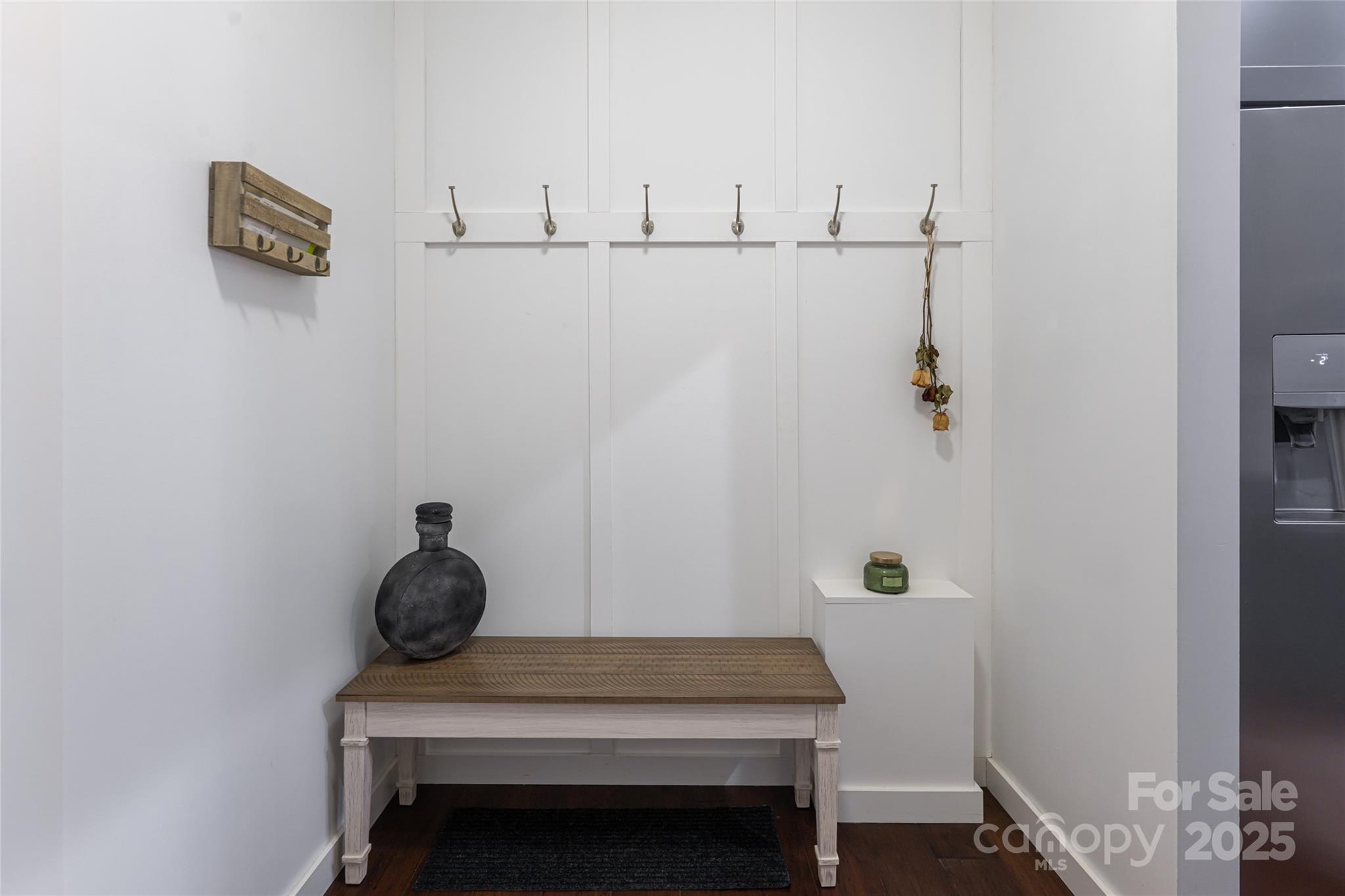 Hutch Mountain Estates - Residential