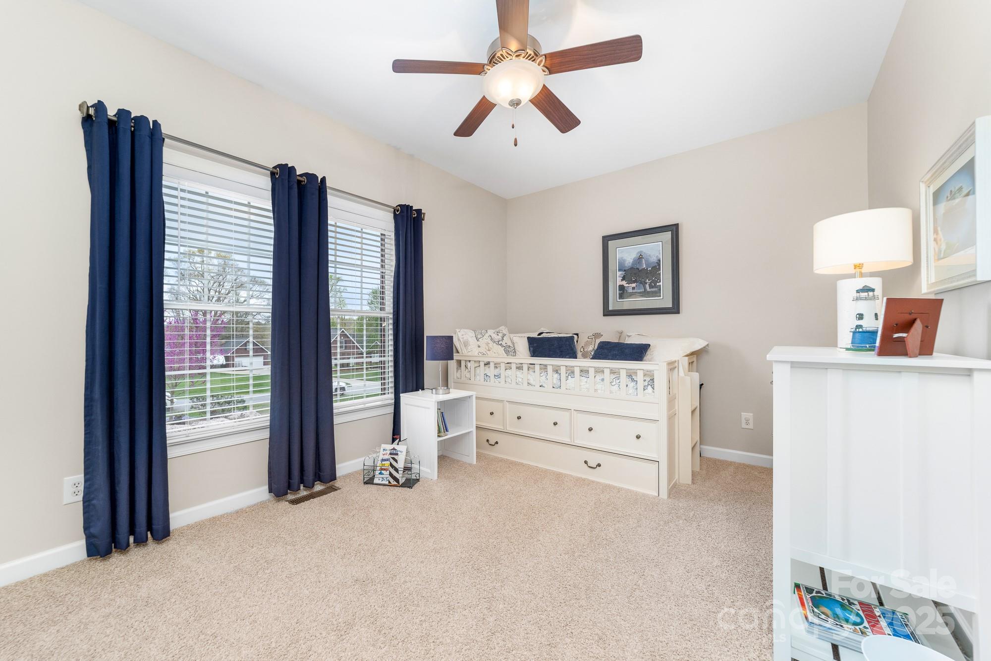 Meadow Oaks II - Residential