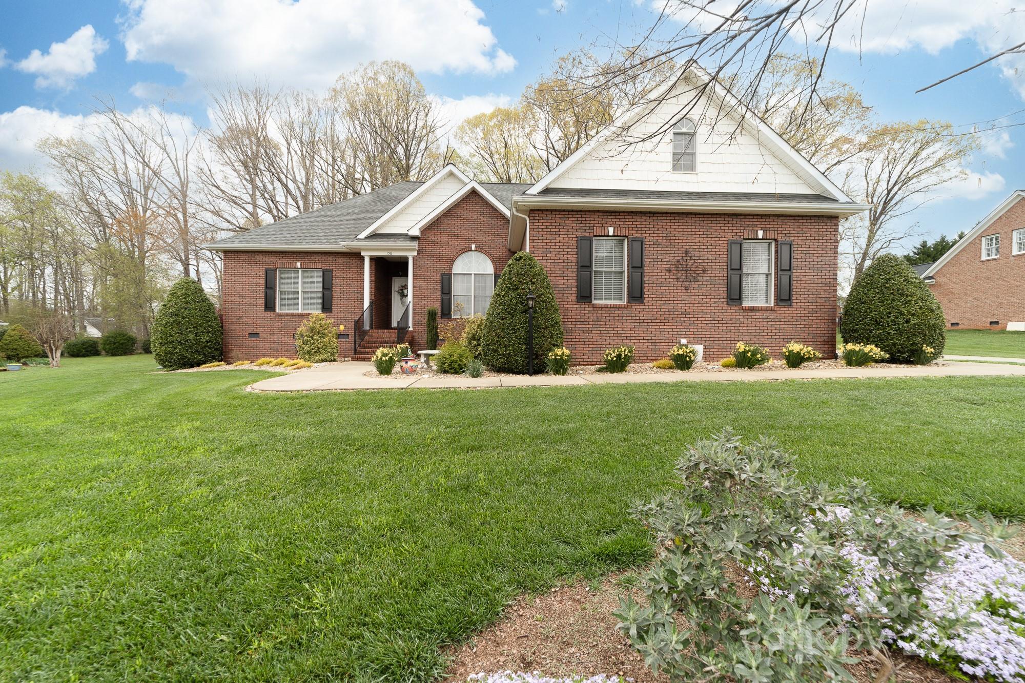 Meadow Oaks II - Residential