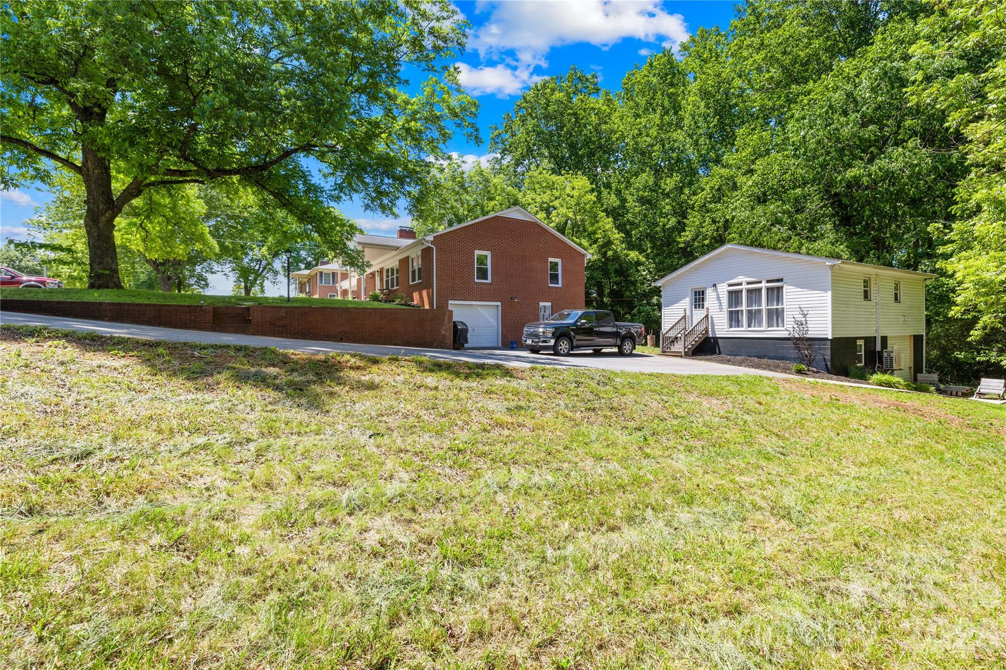 5603 King Wilkinson Road