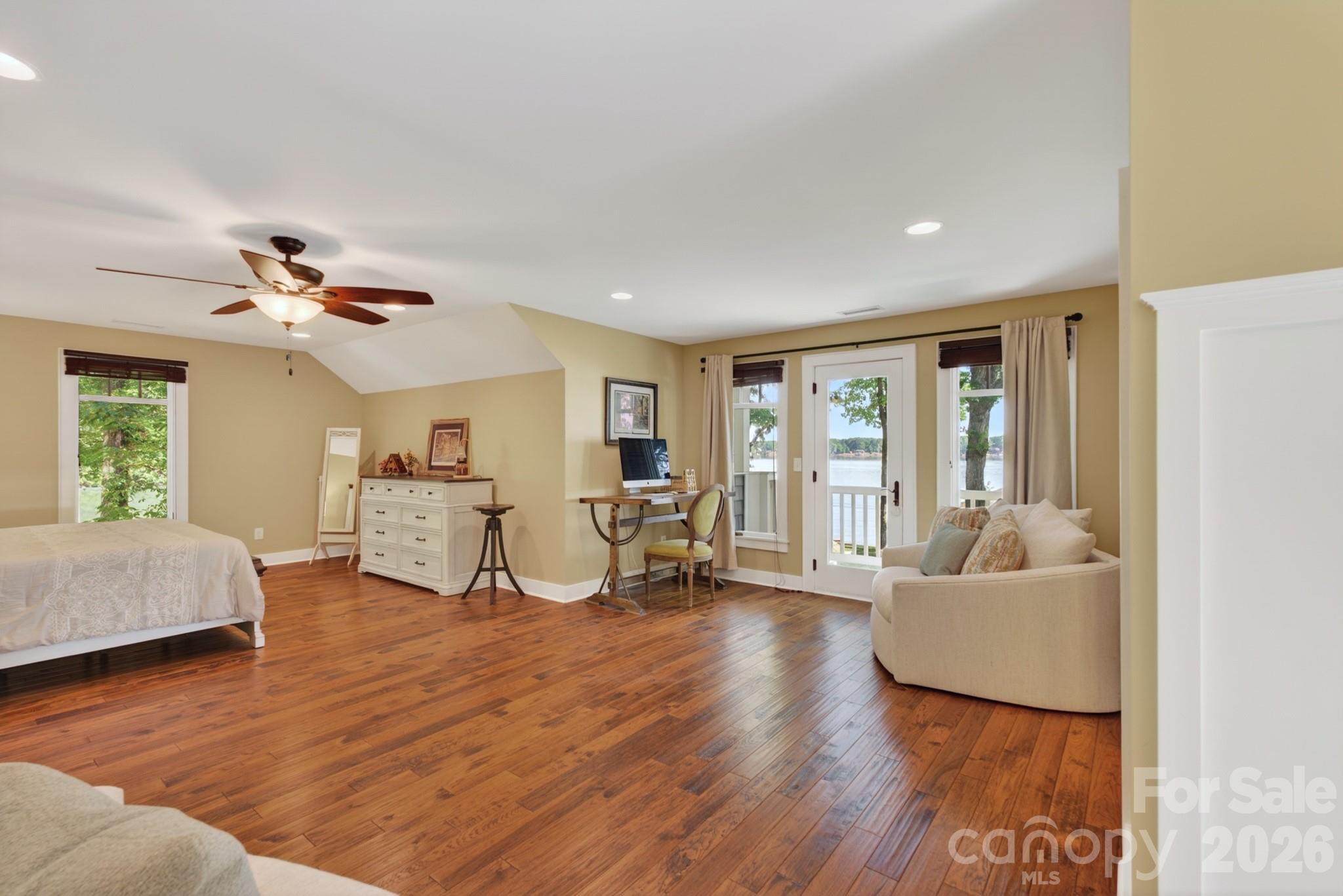 Turner Beach - Residential