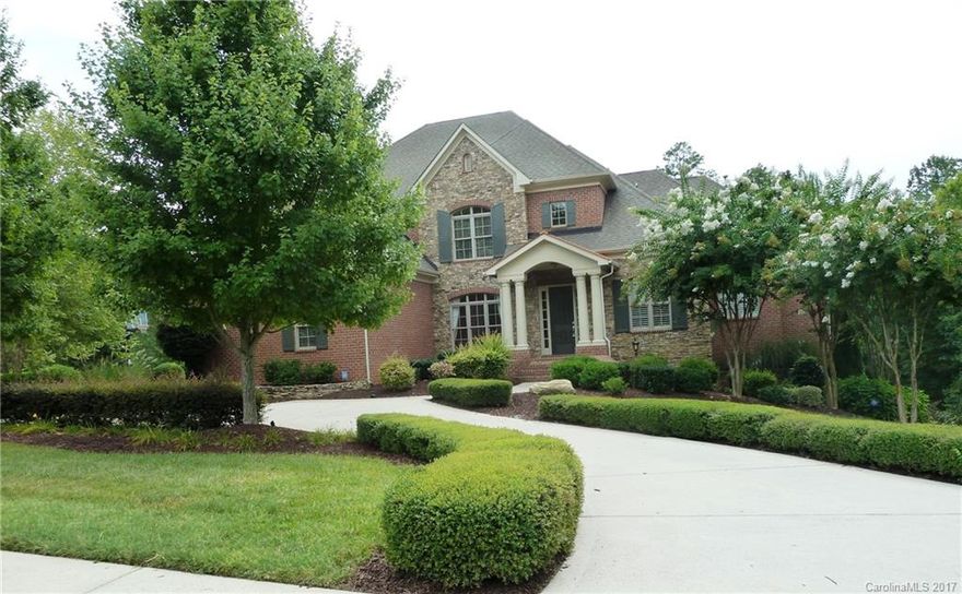 **NEW INTERIOR PAINT 1ST/2ND FLR** EXQUISITE HOME  ON A WELL LANDSCAPED ACRE+ LOT.  YOU ENTER YOUR FRONT DOOR  FROM THE CIRCULAR DRIVEWAY - OFFICE WITH BUILT INS- FORMAL DINING ROOM- LARGE FAMILY ROOM OPENING TO KITCHEN W/KEEPING ROOM. MASTER ON MAIN W/ BUILT INS PLUS 2 WALK IN CLOSETS. DELUXE MASTER BATH. SEPARATE RM ON MASTER WING FOR STUDY,ETC. 2NDFLOOR- 3 LG SECONDARY BEDROOMS PLUS BONUS W/BUILT INS. BASEMENT OFFERS LAUNDRY/EXERCISE RM, MEDIA, LARGE GAME ROOM & KITCHENETTE PLUS FAMILY RM.