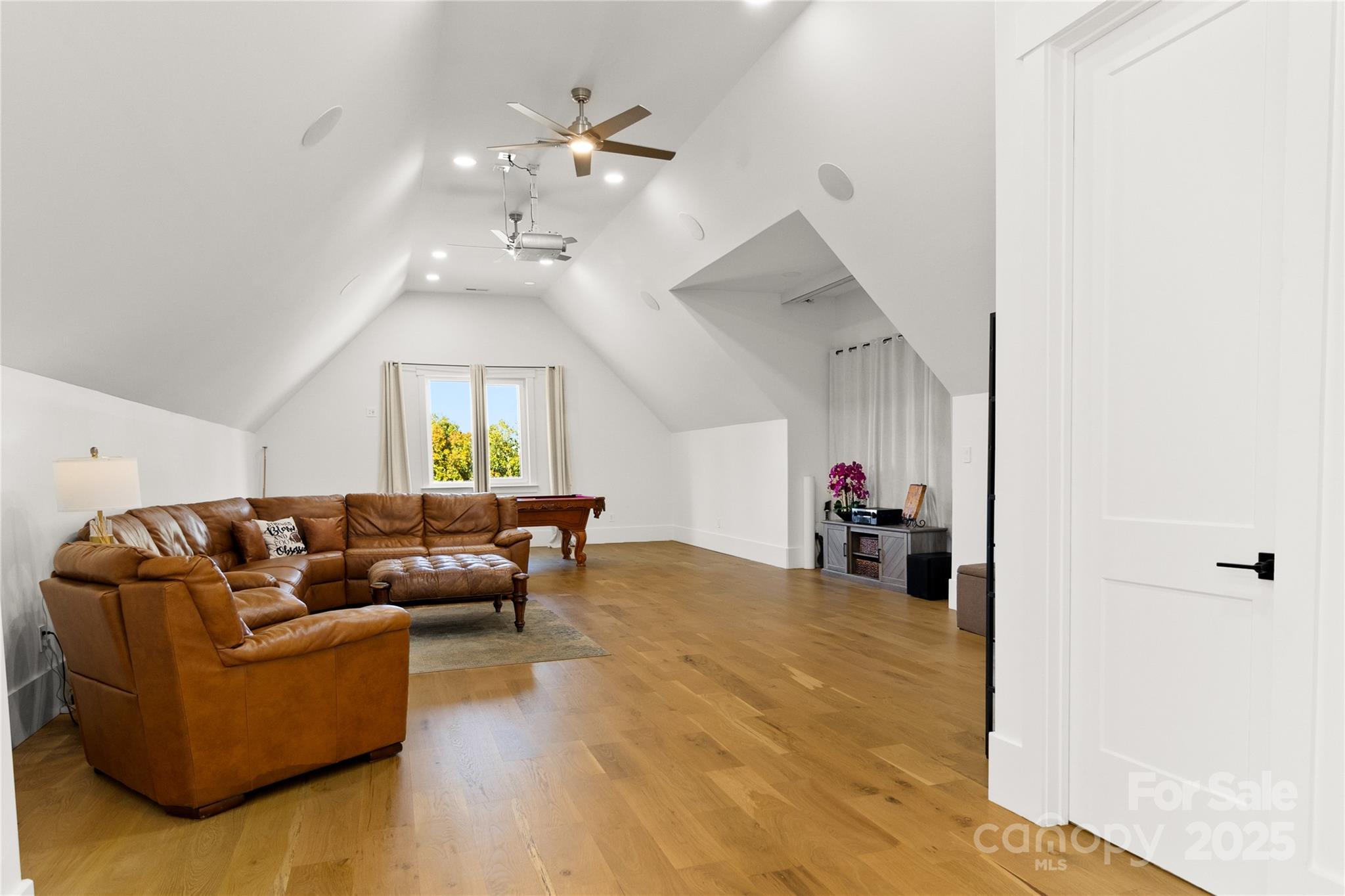 Rock Barn - Residential