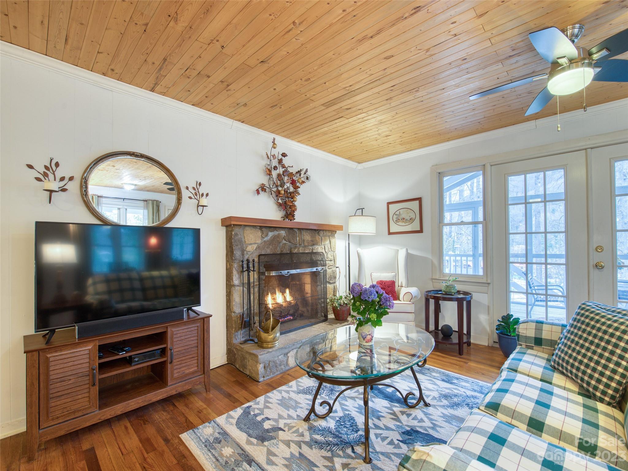 Holly Hills - Residential