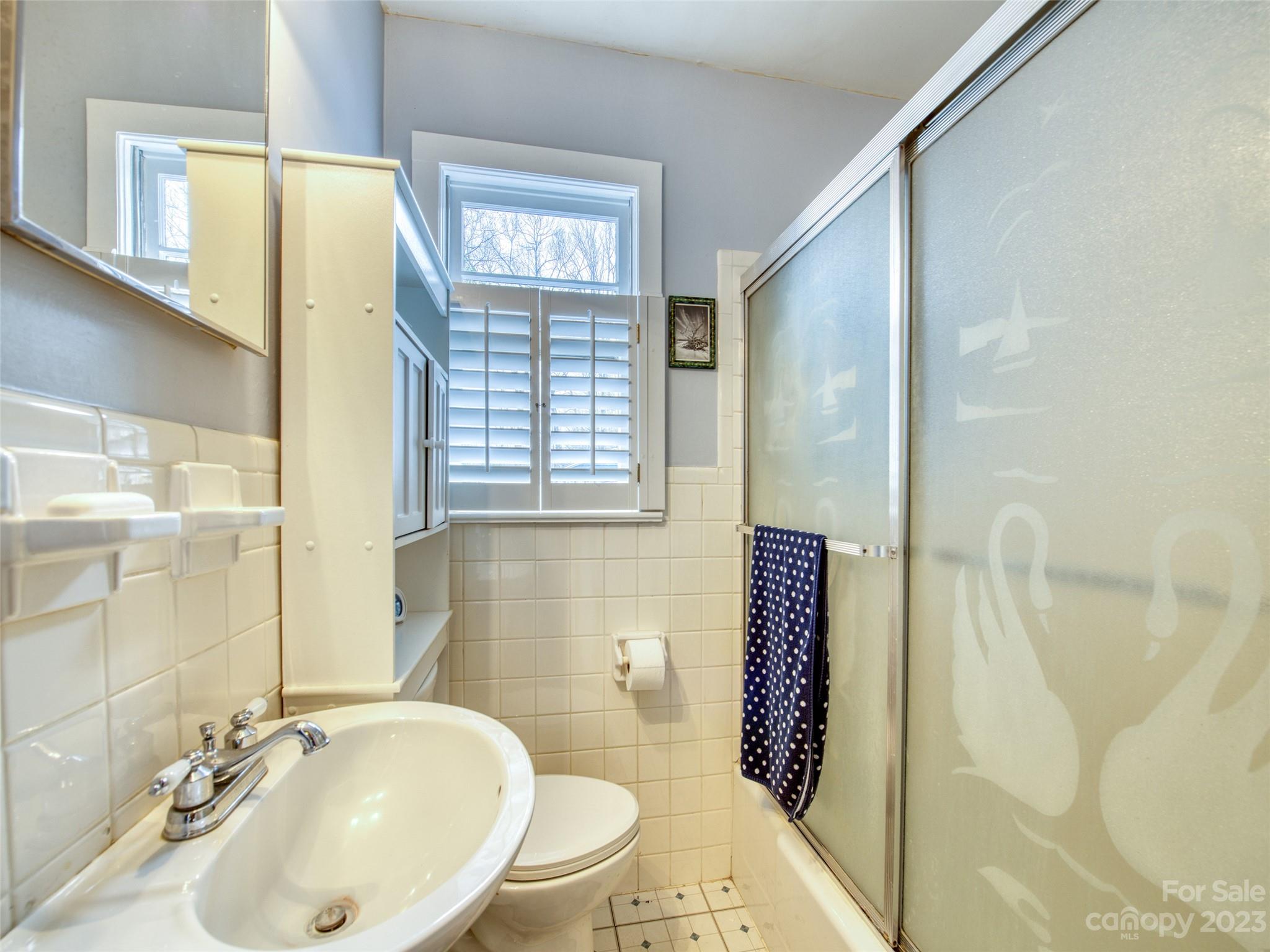 Holly Hills - Residential