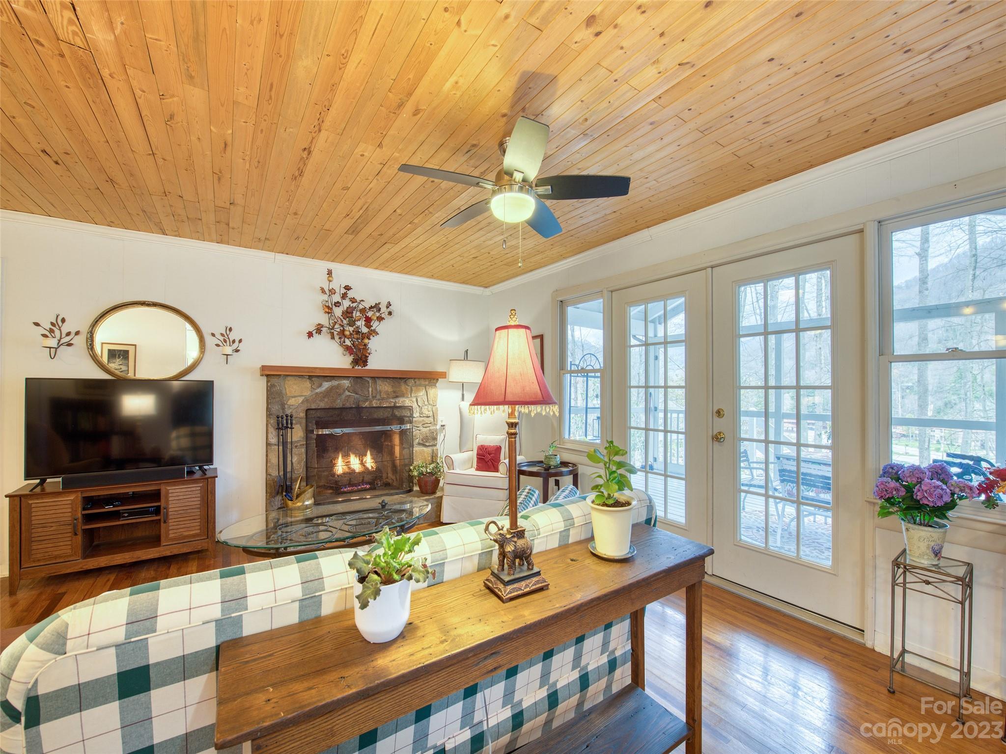 Holly Hills - Residential