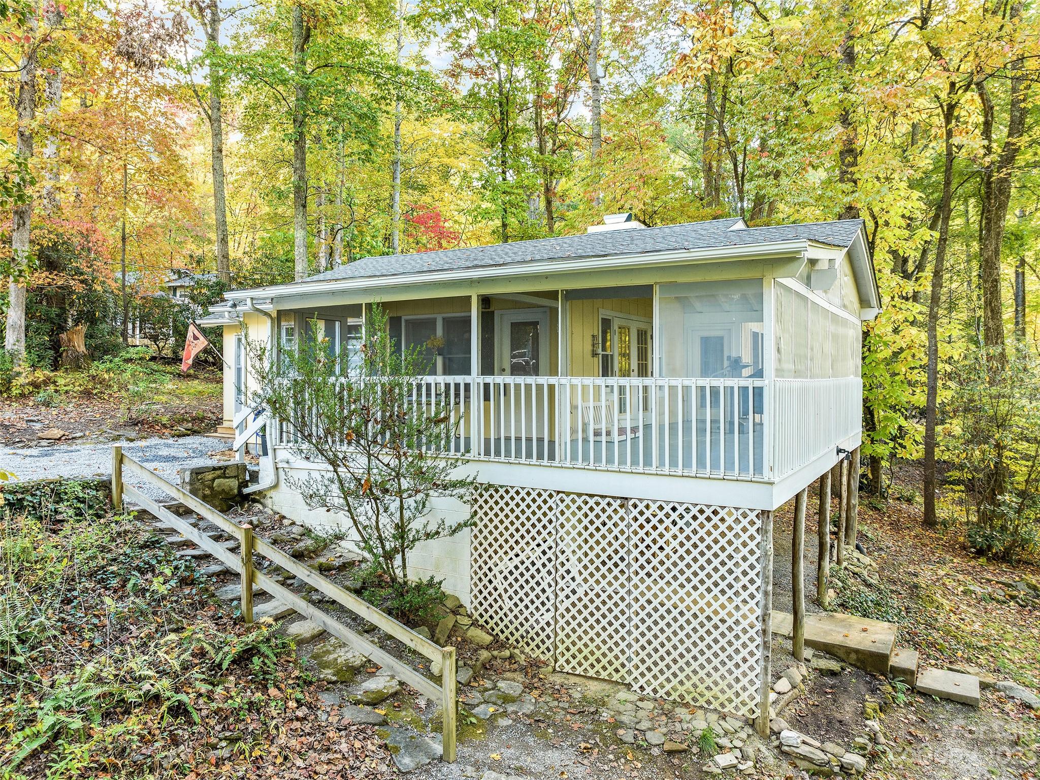 Holly Hills - Residential