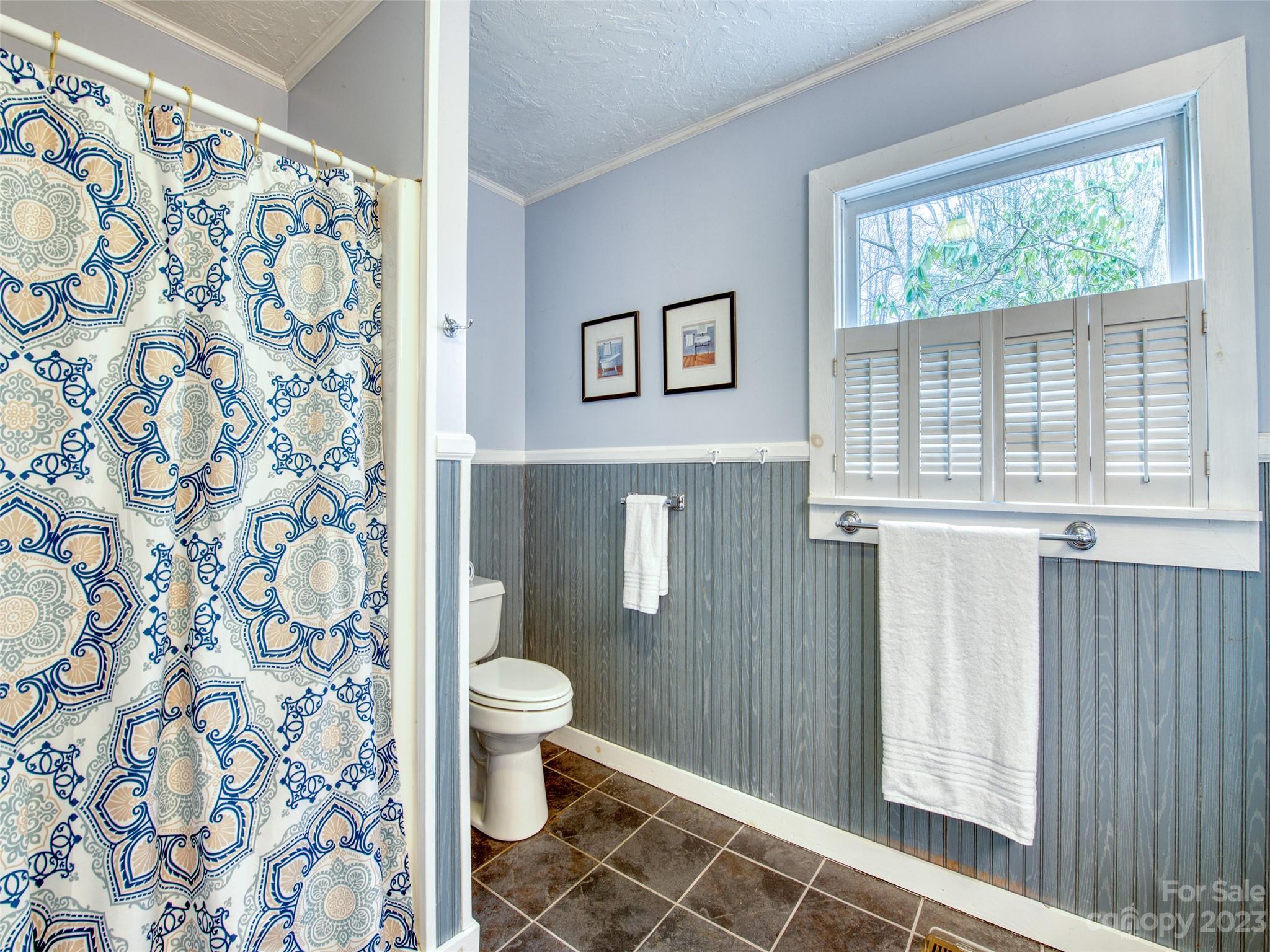 Holly Hills - Residential