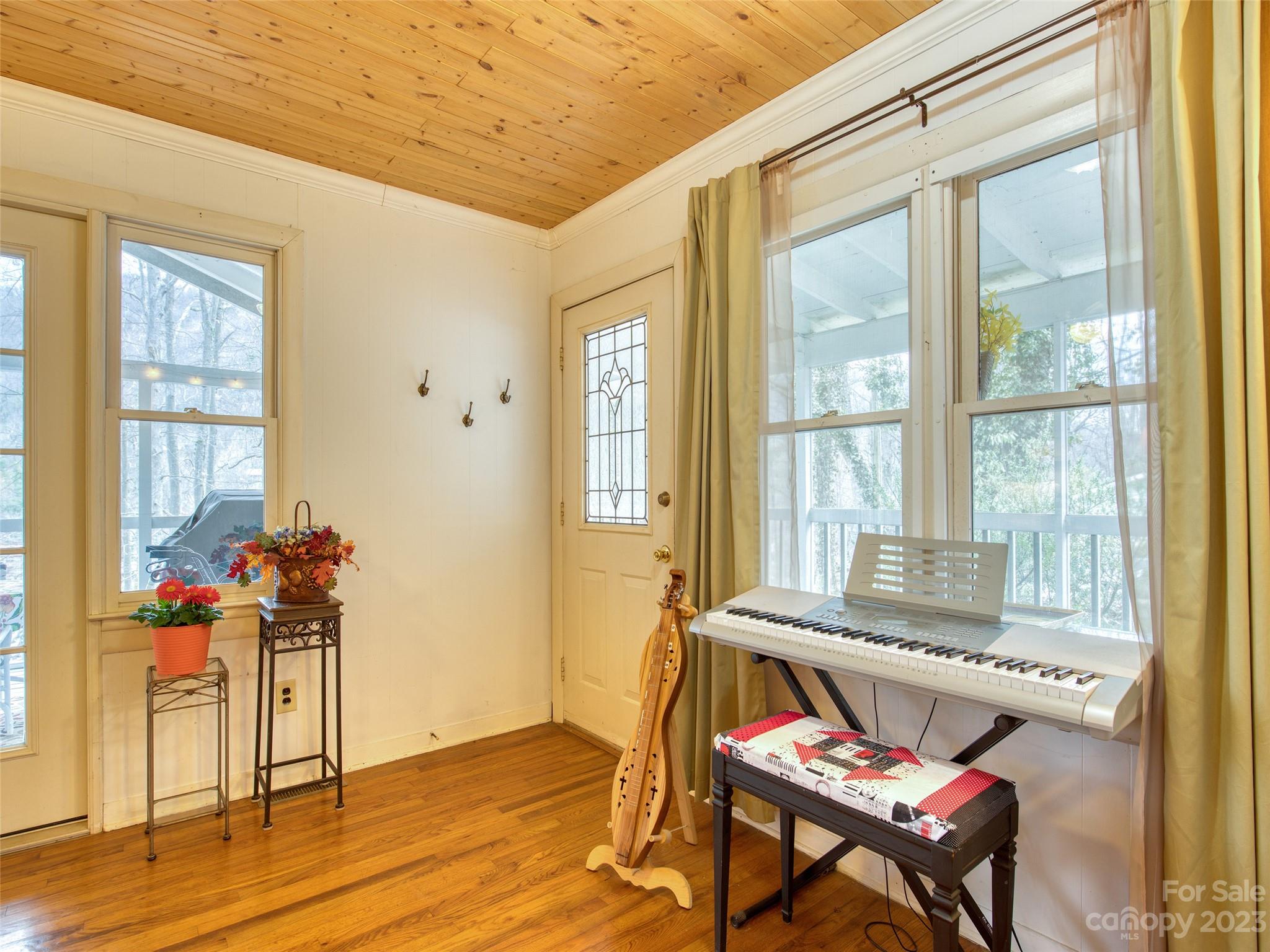 Holly Hills - Residential