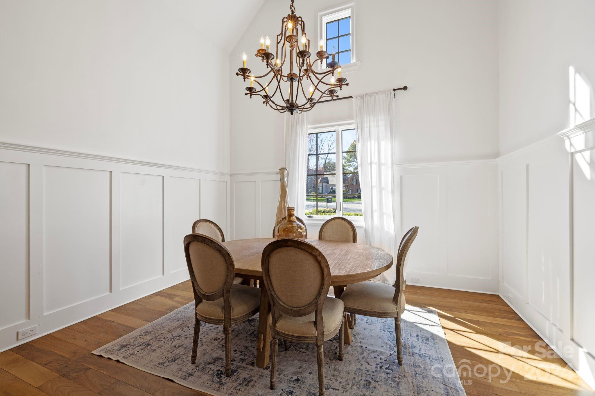 The Peninsula - Residential