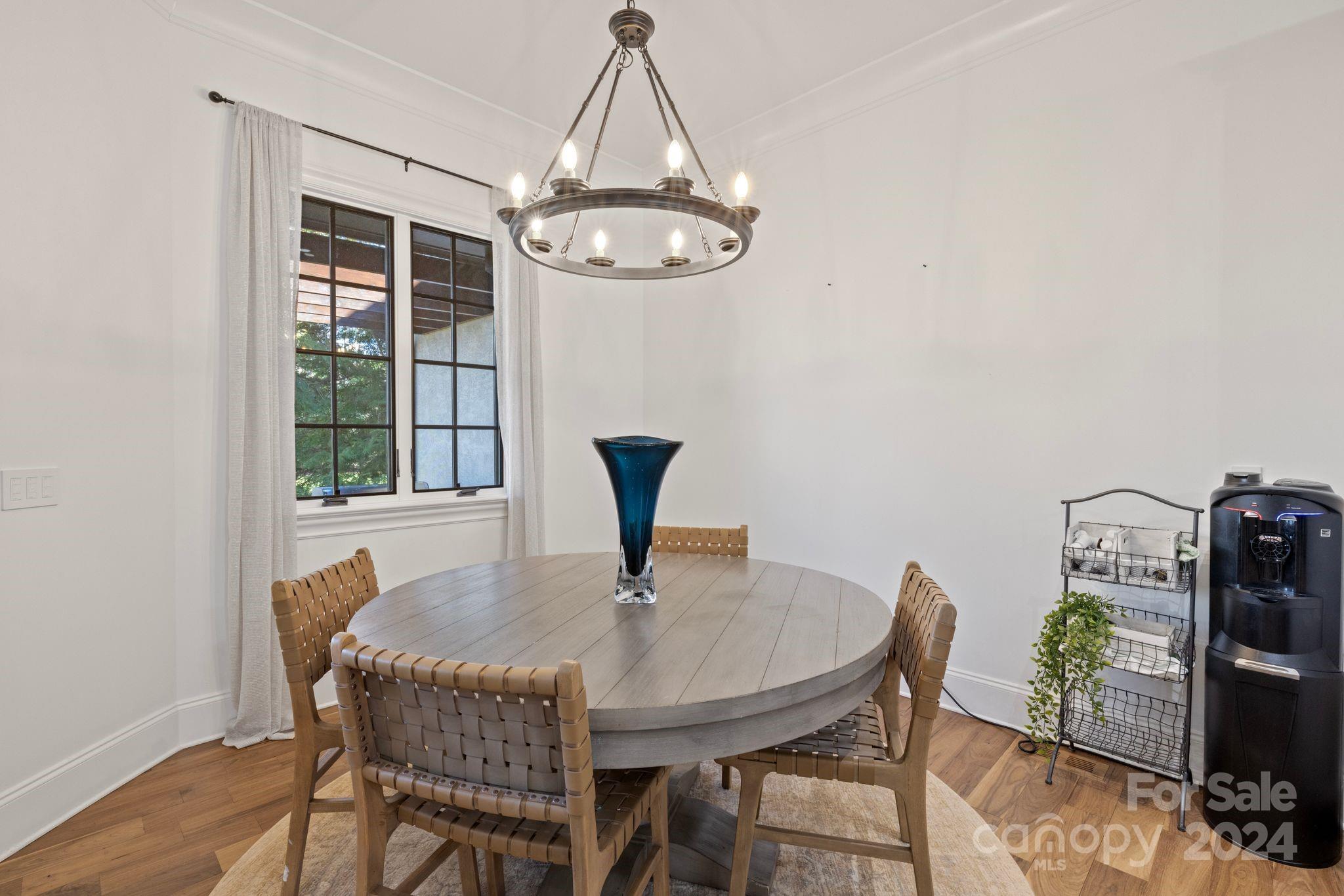 The Peninsula - Residential