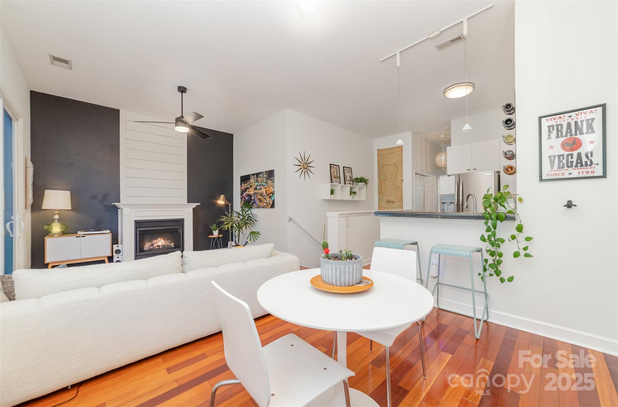 The Colony Condos - Residential