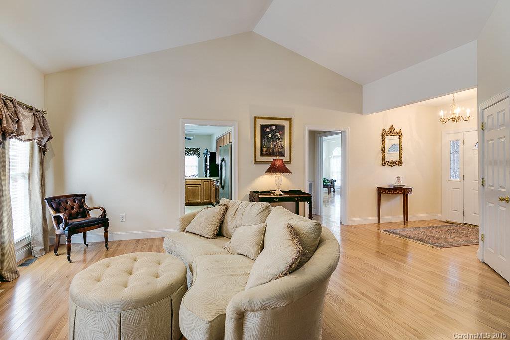 Ole Eastpointe - Residential