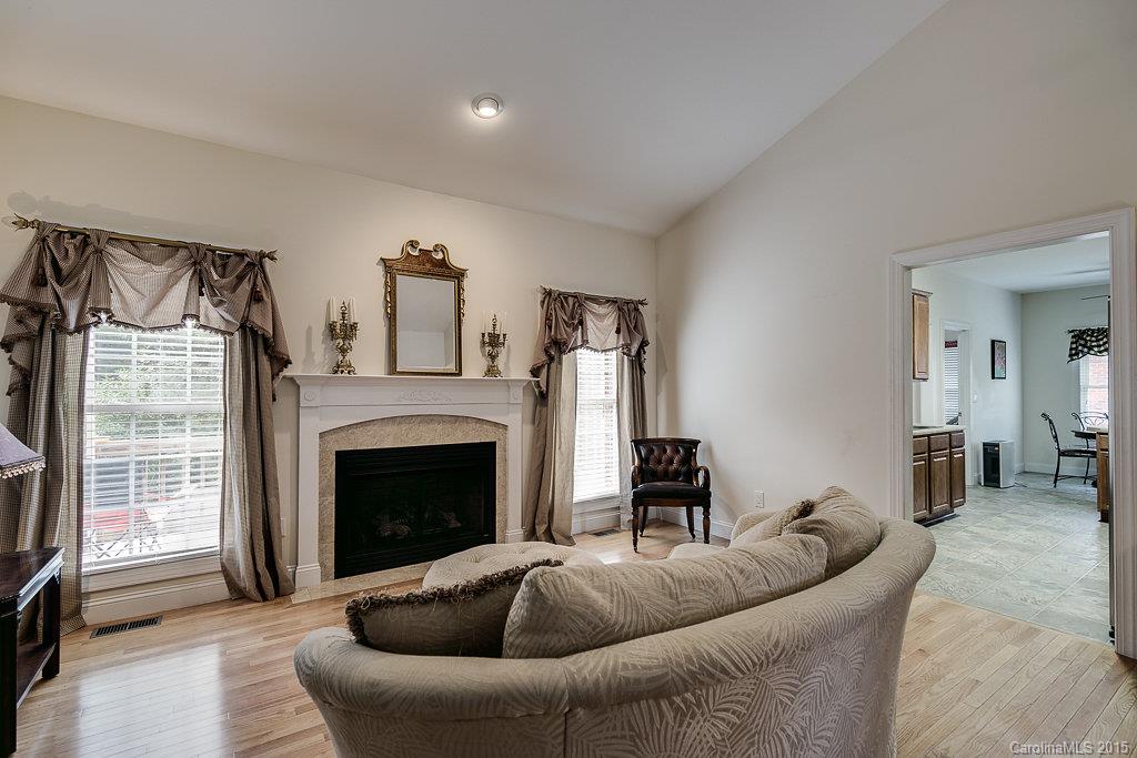 Ole Eastpointe - Residential