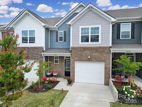 5034 Moss Pine Way Tega Cay SC 29708