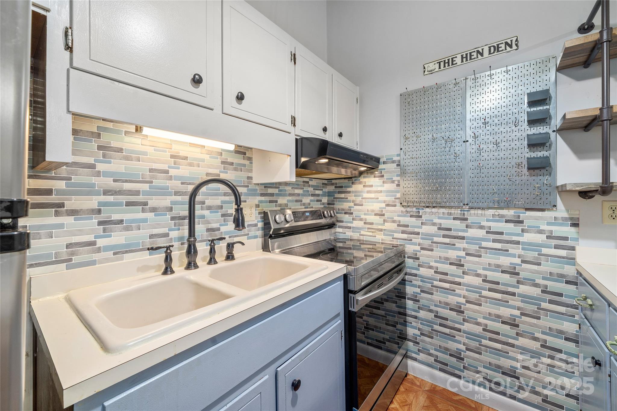 Village Glen - Residential