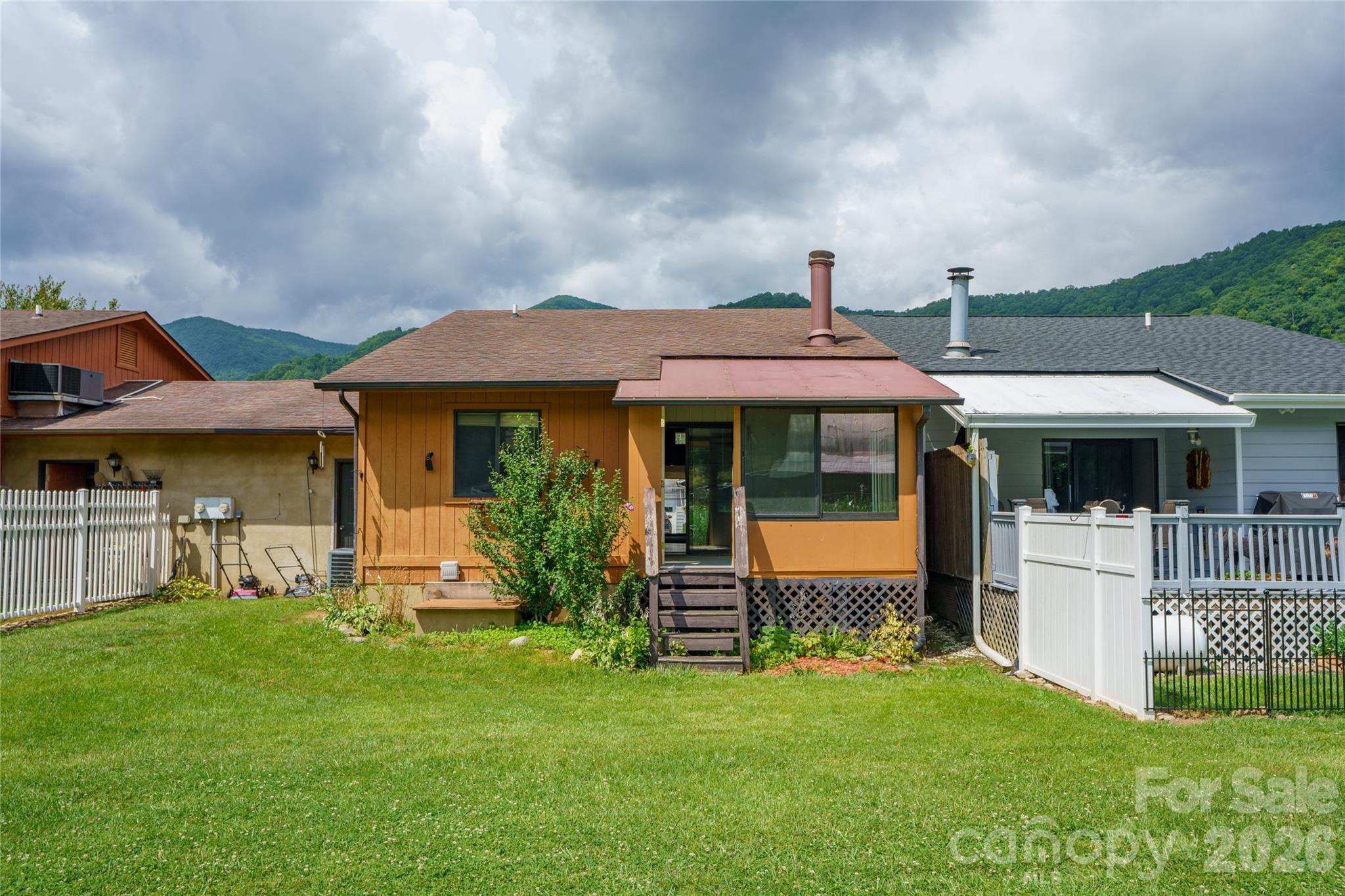 Village Glen - Residential