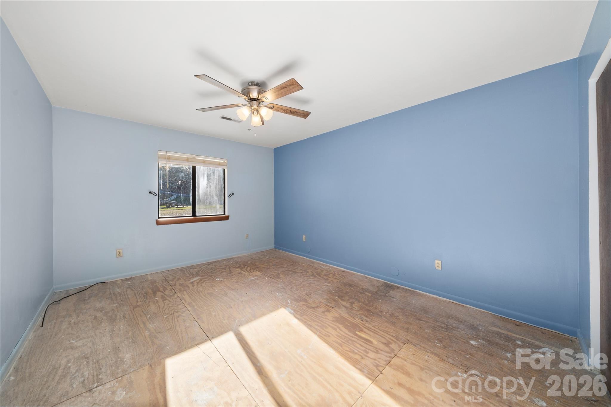 Village Glen - Residential