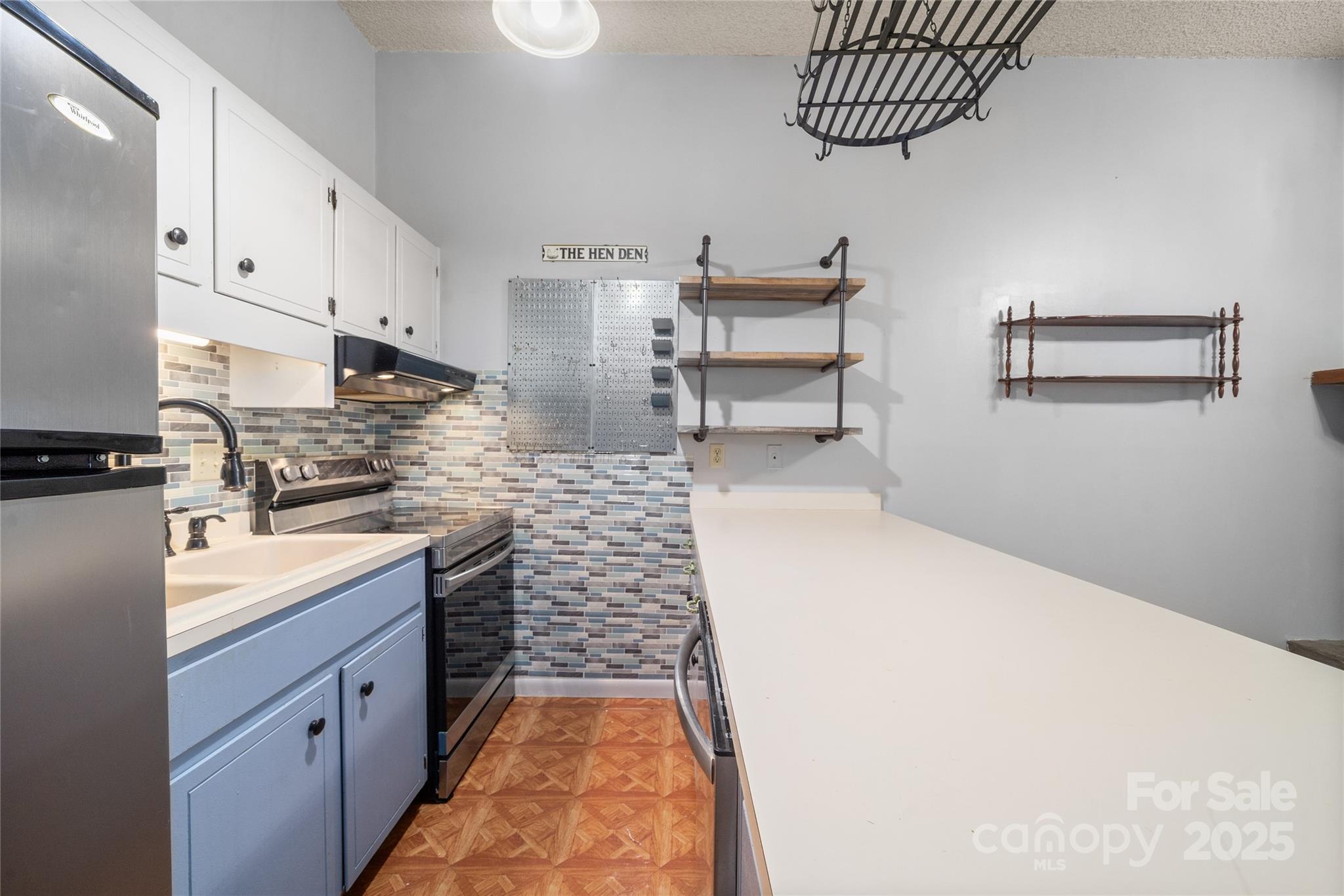 Village Glen - Residential