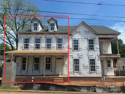 19732-B School Street Cornelius NC 28031