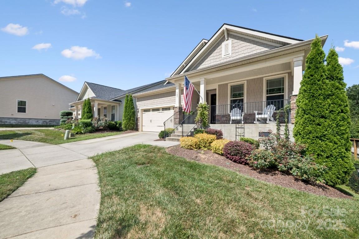 147 Boxtail Way