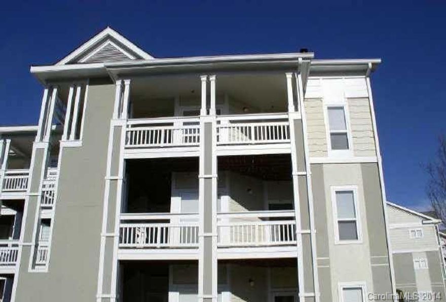 This spacious 3rd floor condo is located in a lake community with amenities including a pool and tennis courts. The large, open floor plan offers lots of light, a fireplace, 2 bedrooms, 2 baths and a storage room. Enjoy great views from the covered patio. Elevator access in the building makes coming and going simple! Pets conditional, under 25 lbs.