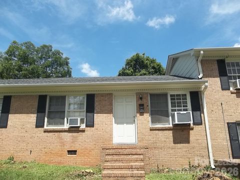 Photo of 4227 Walker Road #6, Charlotte, NC 28211 (MLS # 4396762)