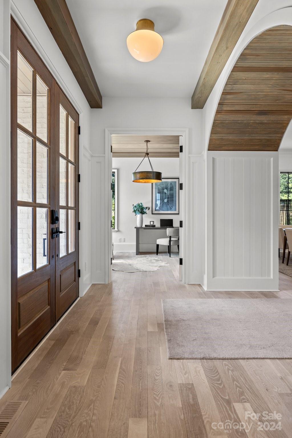 Chateau Sardis - Residential