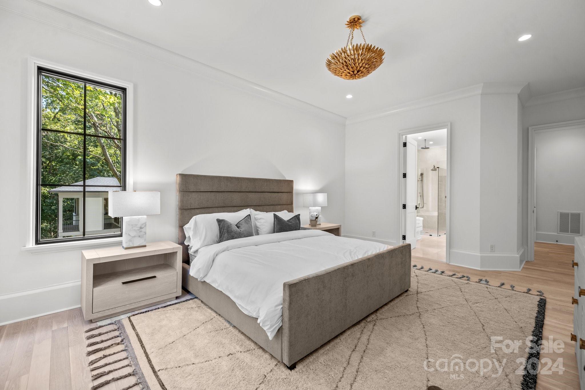 Chateau Sardis - Residential