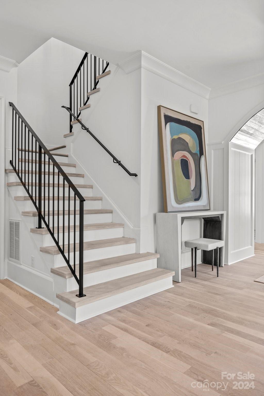 Chateau Sardis - Residential