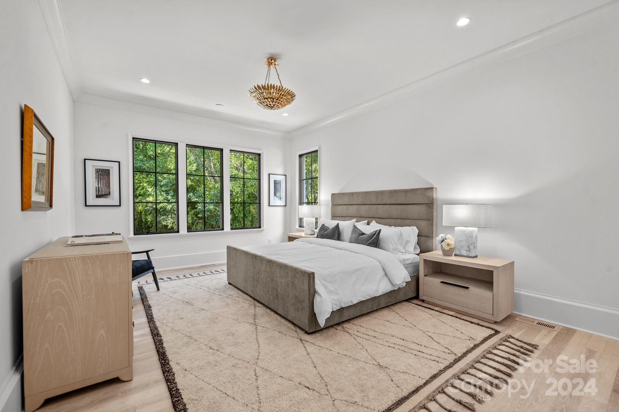 Chateau Sardis - Residential