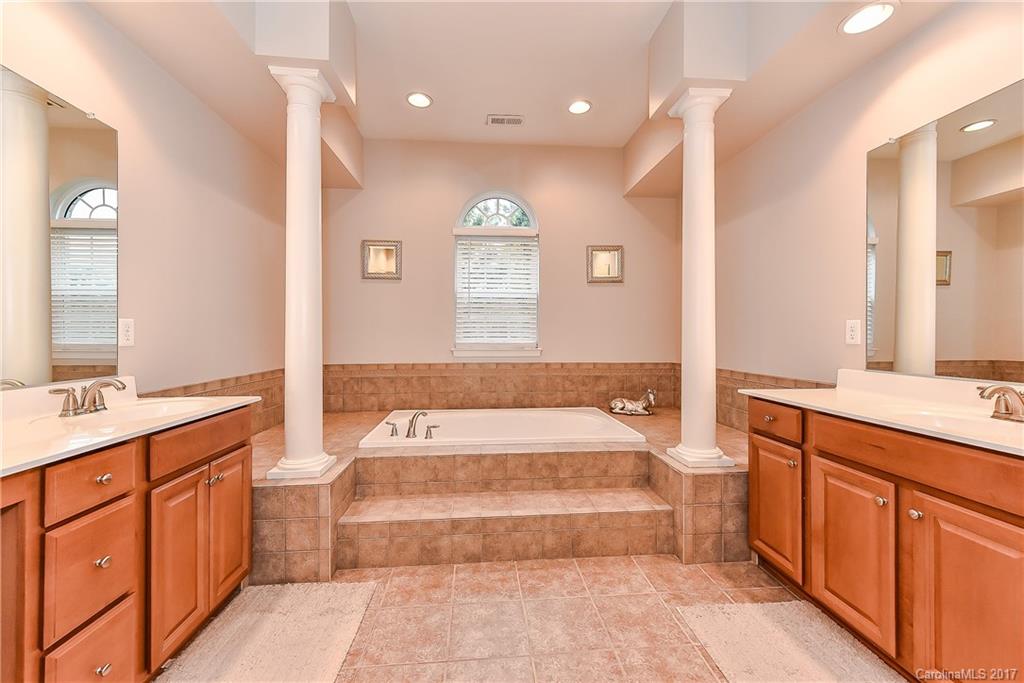 Amber Leigh - Residential