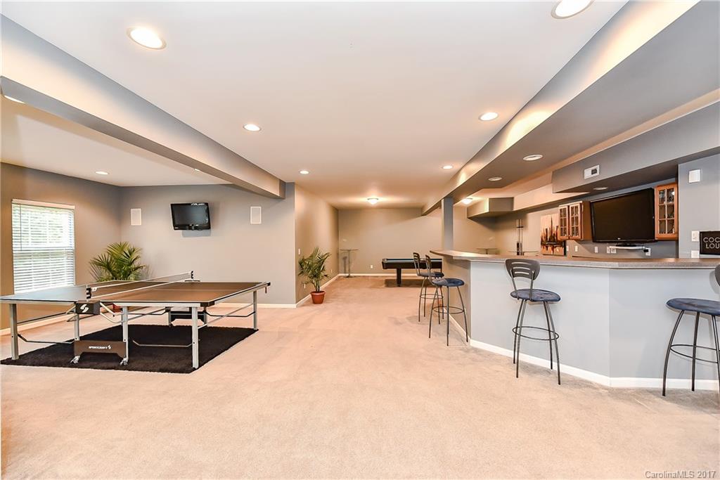 Amber Leigh - Residential