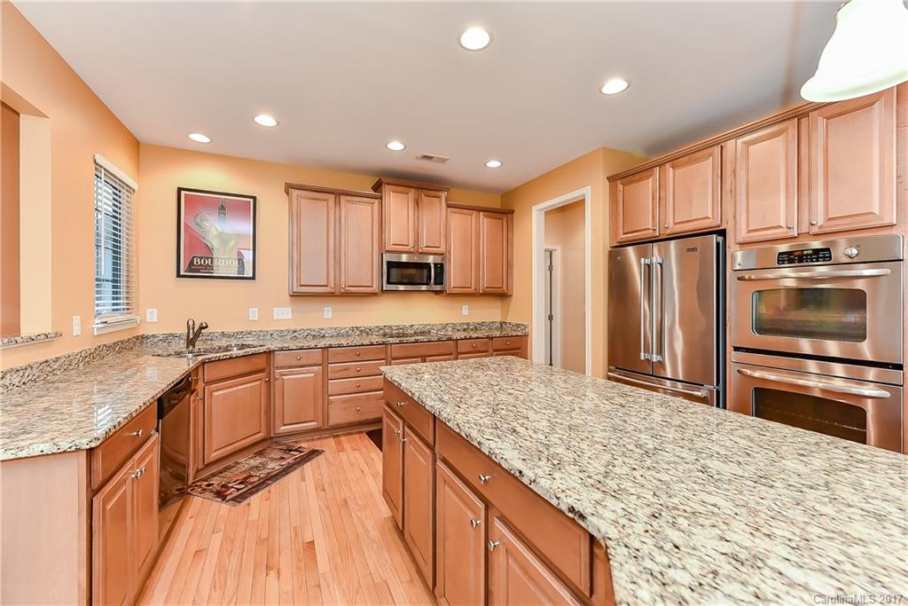 Amber Leigh - Residential