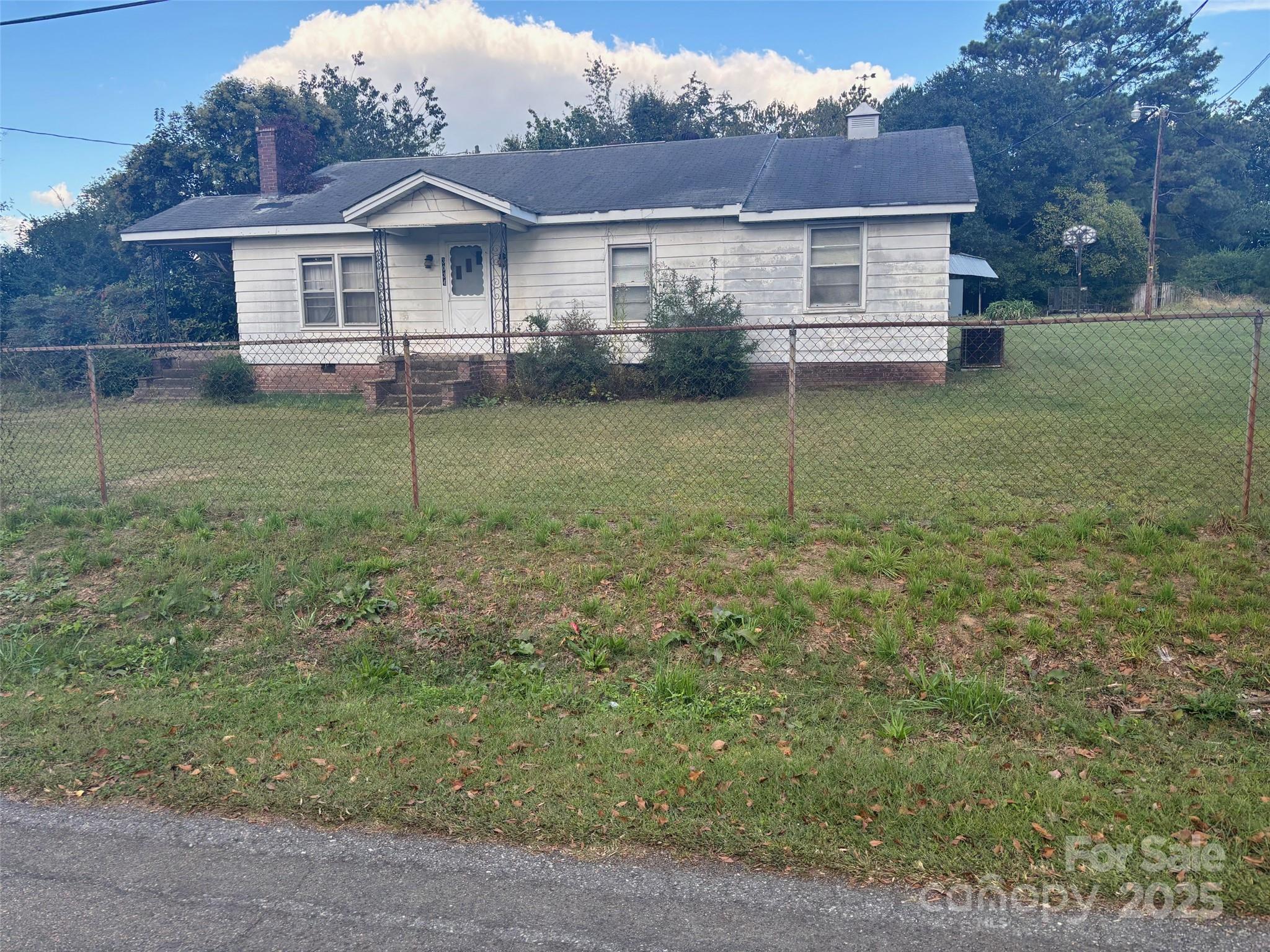 3036 Lee Road