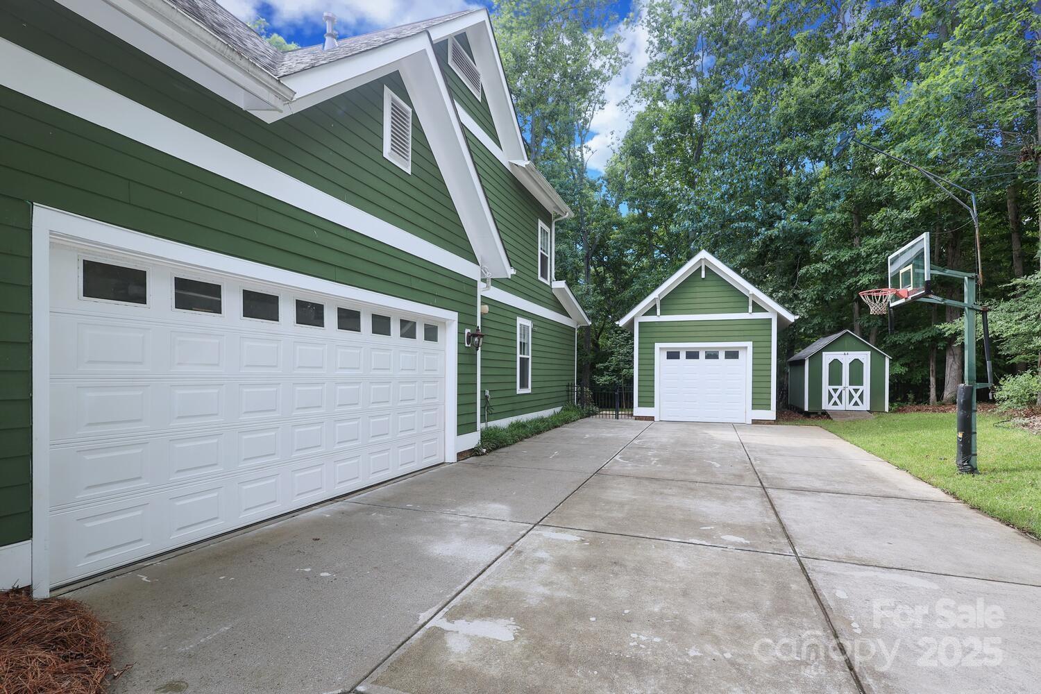 Lake Forest - Residential