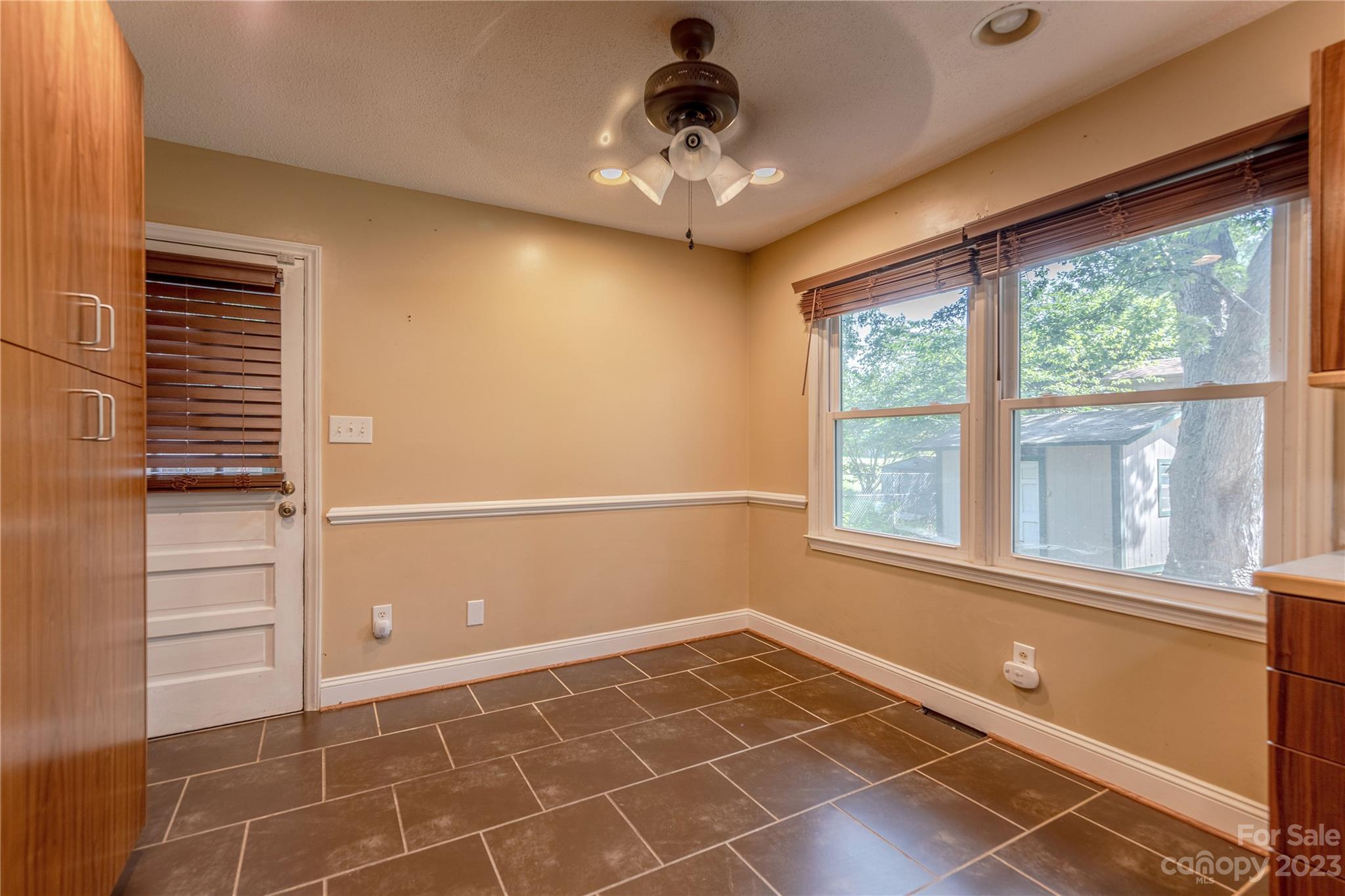 Pinedell - Residential