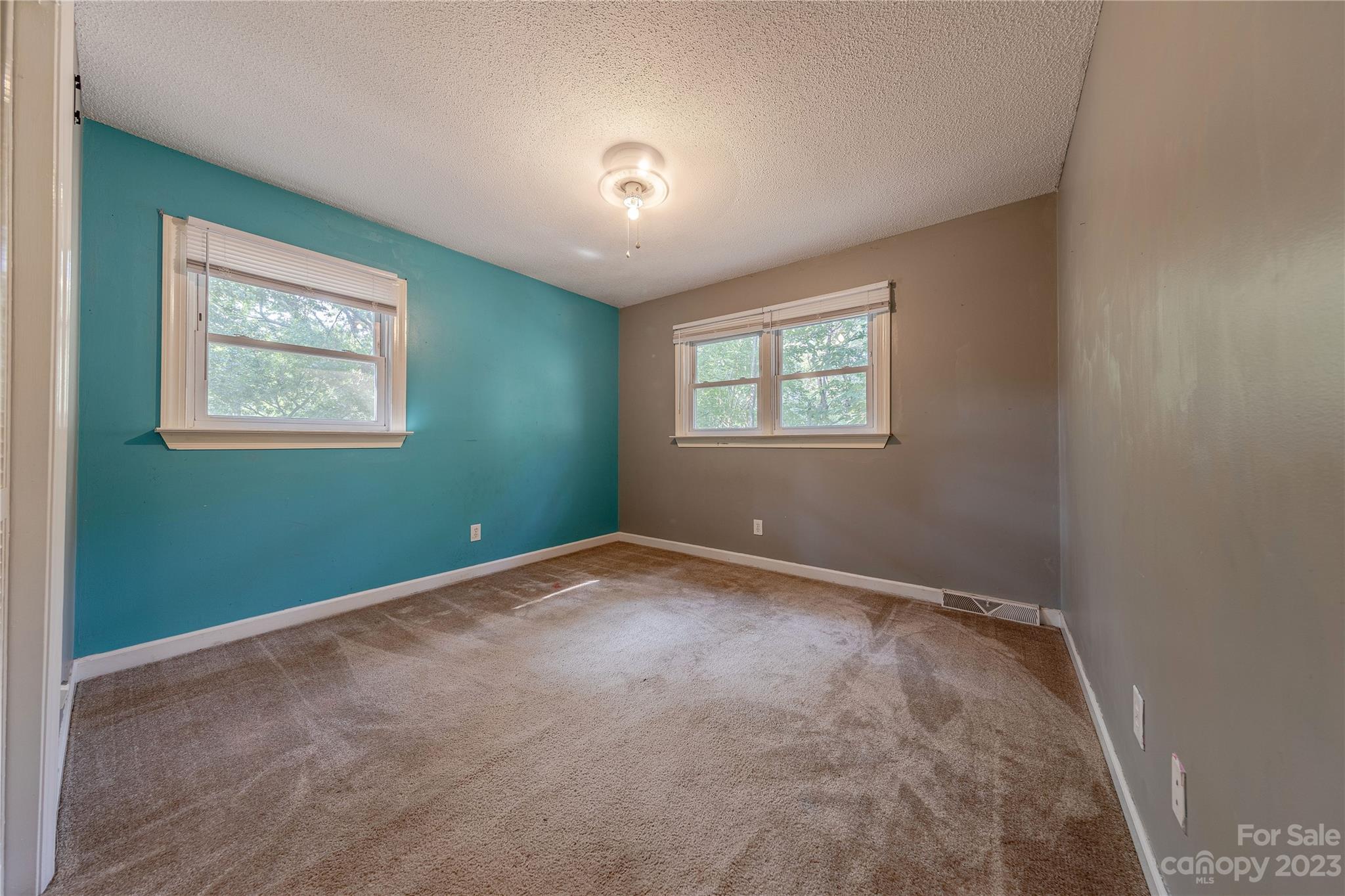 Pinedell - Residential