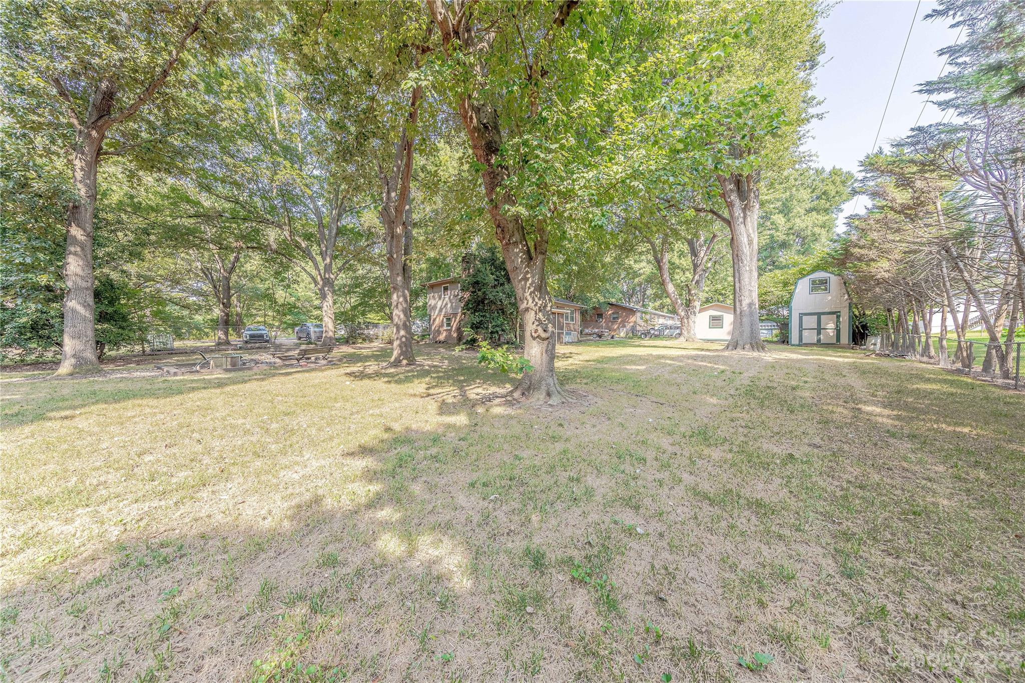 Pinedell - Residential