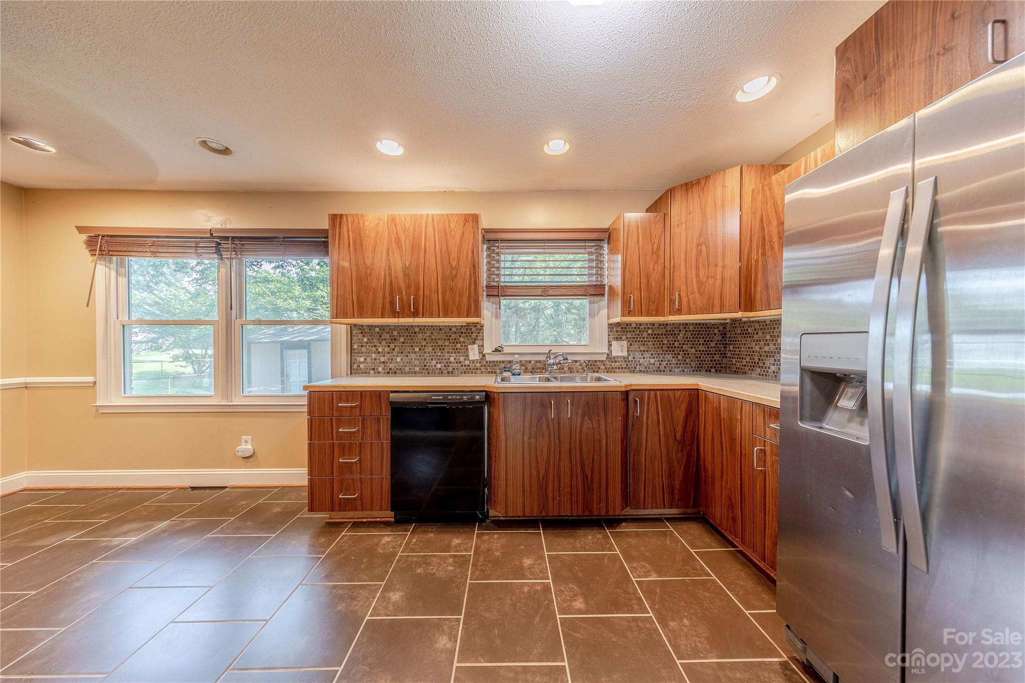 Pinedell - Residential