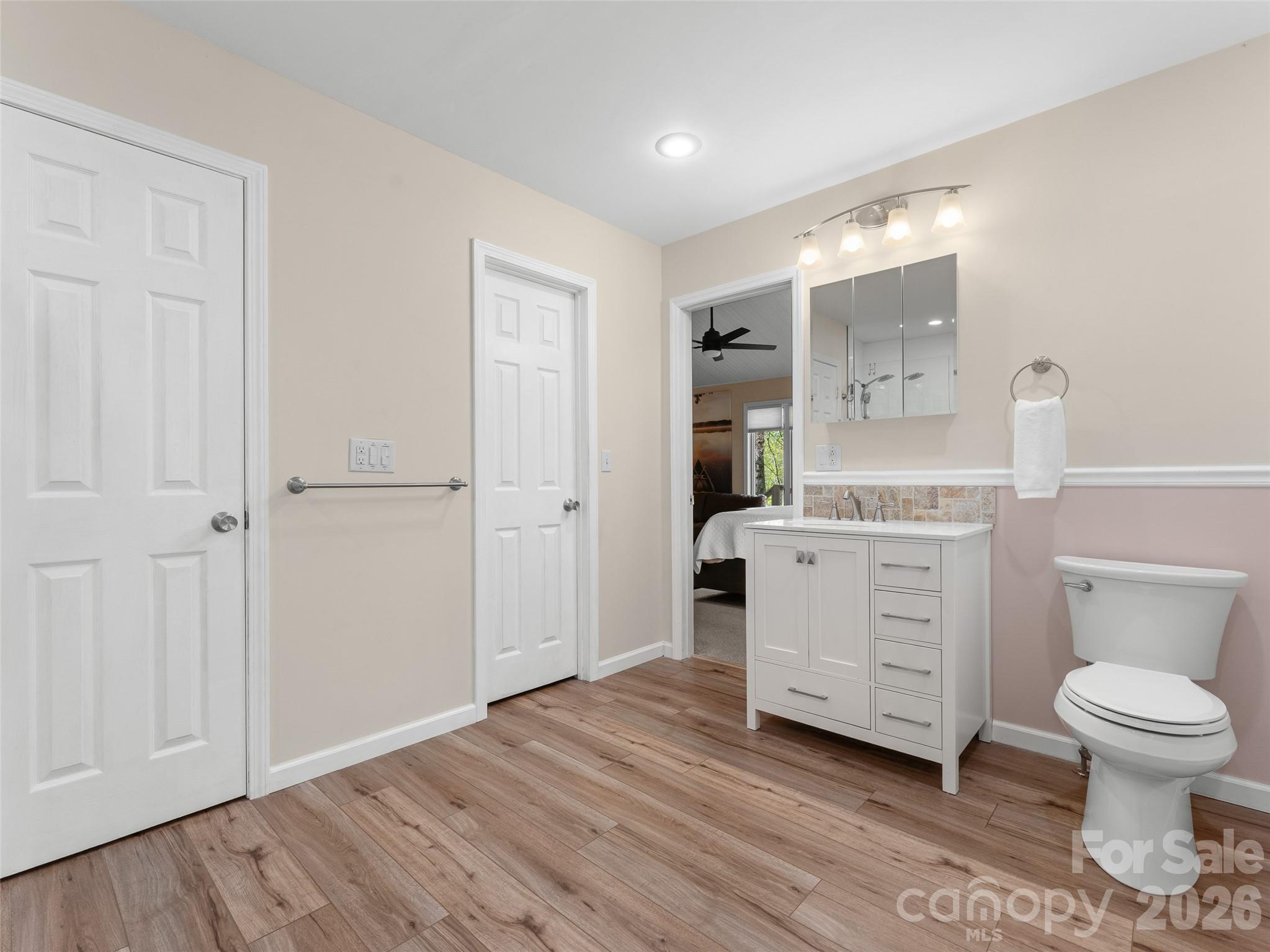 Connestee Falls - Residential