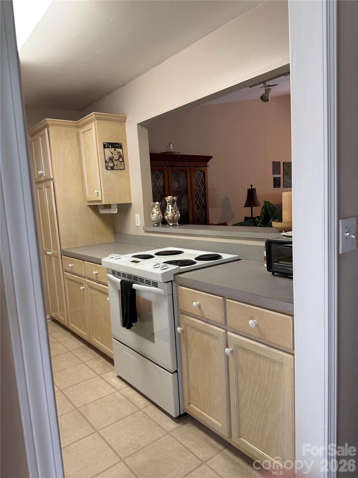 433 19th Avenue Court NE 14