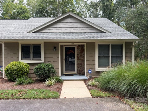 Photo of 433 19th Avenue Court NE #14, Hickory, NC 28601 (MLS # 4427143)
