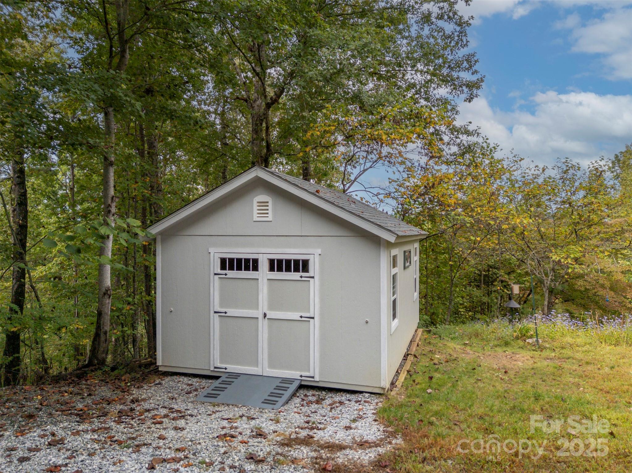 Hidden Hills - Residential